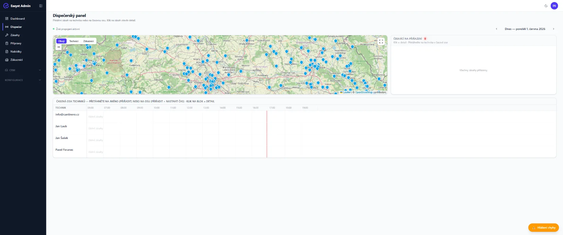 Dispečerský panel s mapou techniků a časovou osou
